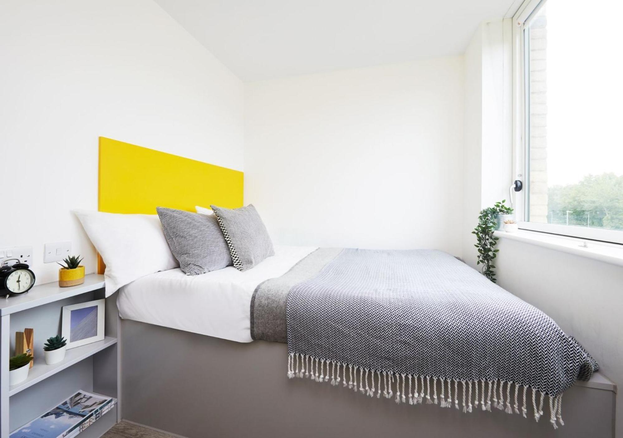 For Students Only Ensuite Bedrooms With Shared Kitchen At Cathedral Point In Winchester Bagian luar foto
